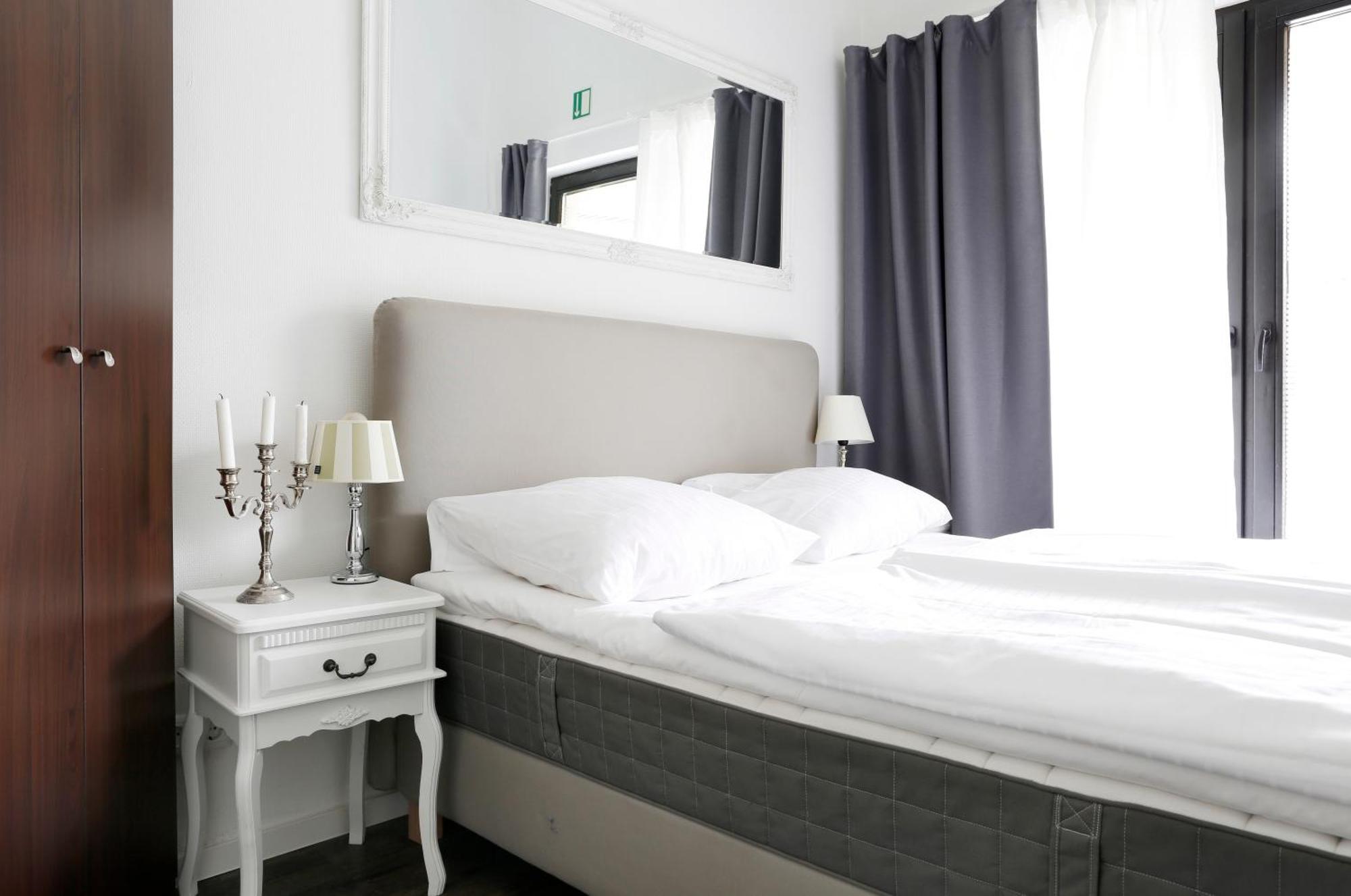 Nieb By Rockchair Apartments L Superhost Status L 3 Bedrooms Boxspringbeds 3 Bathrooms In Center "Kurfuerstendamm" - Cozy Family & Business Flair Welcomes You! Berlin Eksteriør bilde