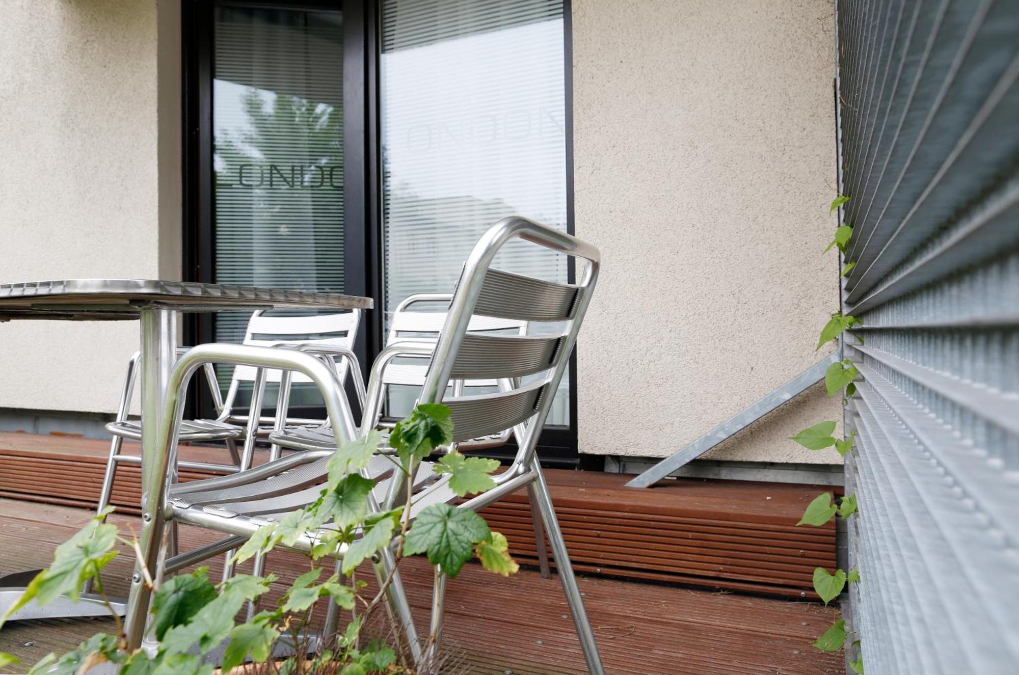 Nieb By Rockchair Apartments L Superhost Status L 3 Bedrooms Boxspringbeds 3 Bathrooms In Center "Kurfuerstendamm" - Cozy Family & Business Flair Welcomes You! Berlin Eksteriør bilde